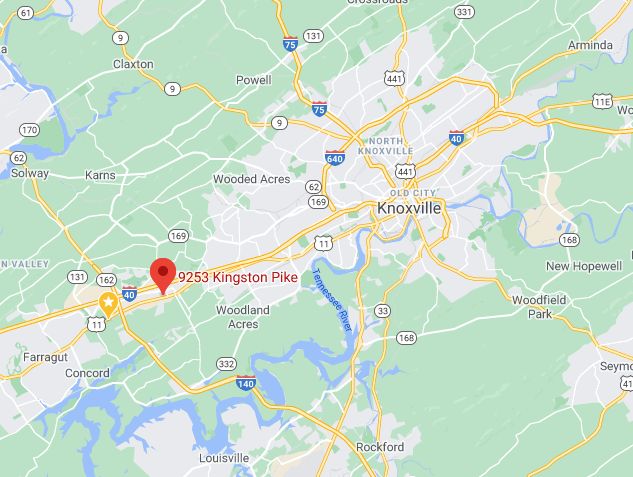 The Landing At Cedar Bluff : 9253 Kingston Pike, Knoxville, TN 37922